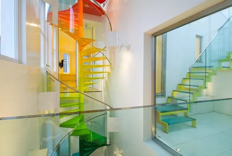 Inspirasi Railing Tangga Minimalis Unik untuk Konsep Hunian Cantik